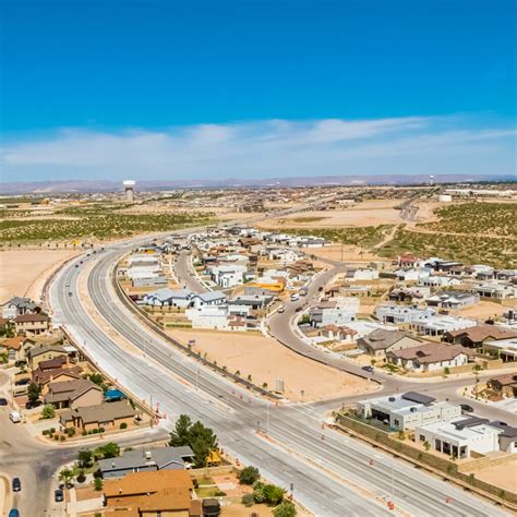 Horizon city tx - Horizon City is a city in El Paso County, Texas, United States. As of the 2020 United States Census, its population was 22,489, reflecting an increase of 5,754 from the 16,735 counted in the 2010 Census.… See more